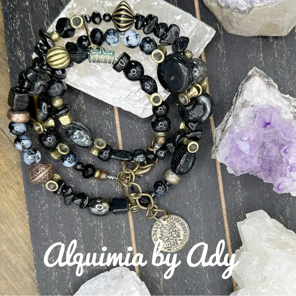 Vintage rustic elements brass chunky Black onyx wrap around bracelet maximalist - Picture 3 of 6